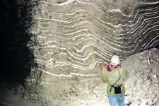 LR 1 AN  Longriggs Gypsum Mine  HGM for scale (1980's).JPG