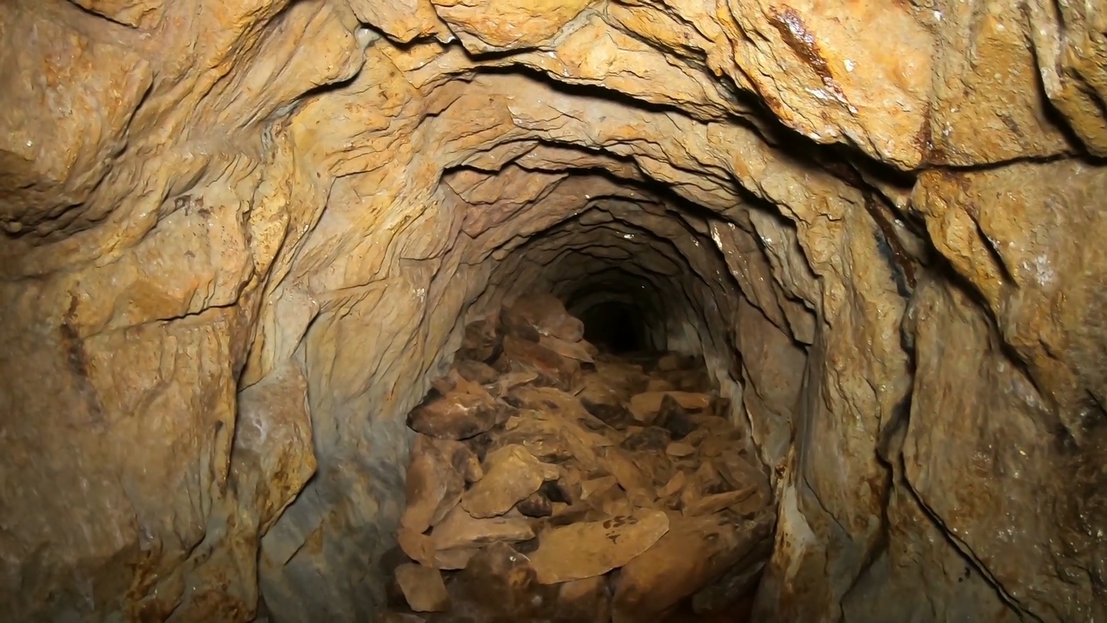 Adit, submitted by ilt on 10-12-2025.
© Iain Taylor Adit