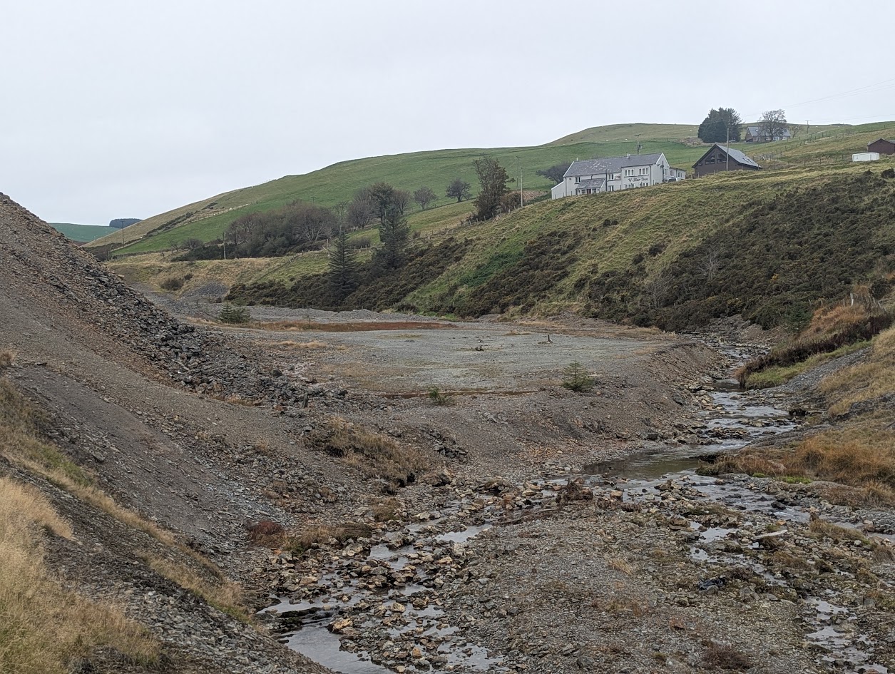 Dylife tips above main road - Star Inn, submitted by BertyBasset on 16-11-2025.
© Robin Griffiths Dylife tips above main road - Star Inn