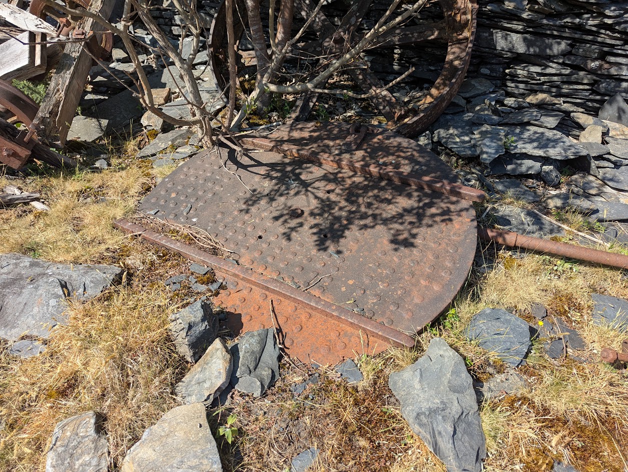 Aberllefenni - turntable, submitted by BertyBasset on 16-11-2025.
© Robin Griffiths Aberllefenni - turntable