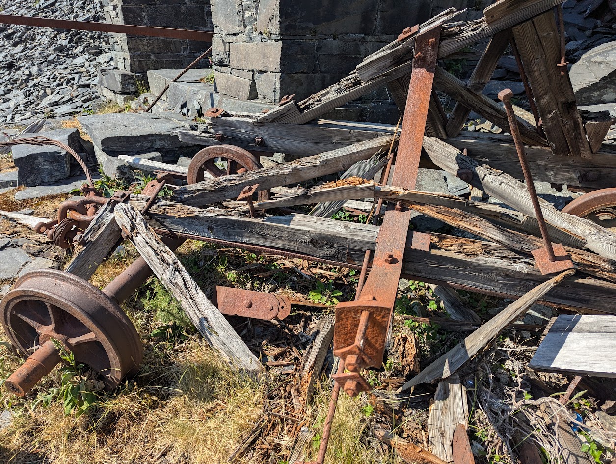 Aberllefenni - ruined wagon, submitted by BertyBasset on 16-11-2025.
© Robin Griffiths Aberllefenni - ruined wagon