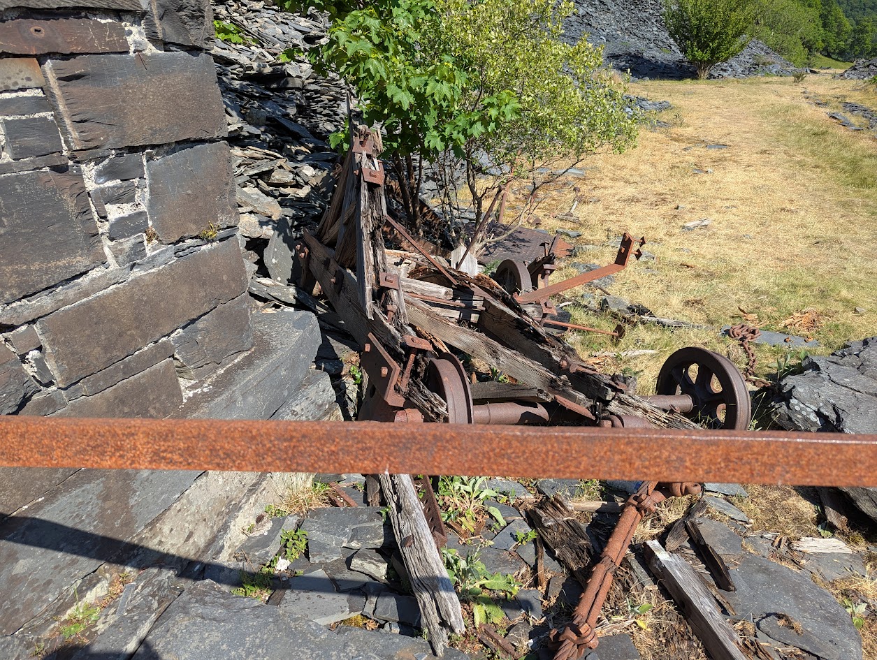 Aberllefenni - ruined wagon, submitted by BertyBasset on 16-11-2025.
© Robin Griffiths Aberllefenni - ruined wagon