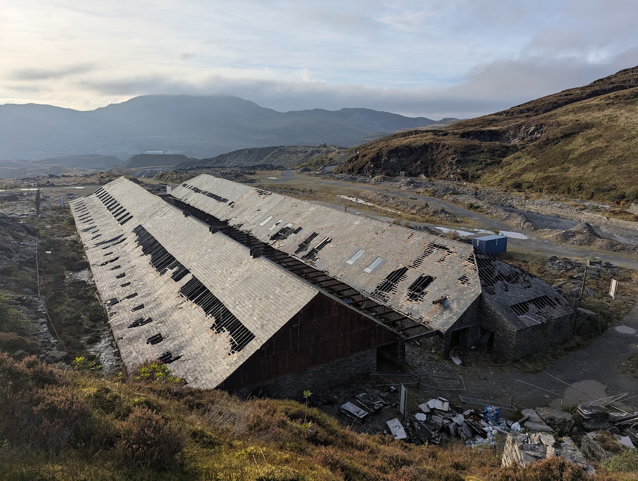 Maenofferen - top view of mill