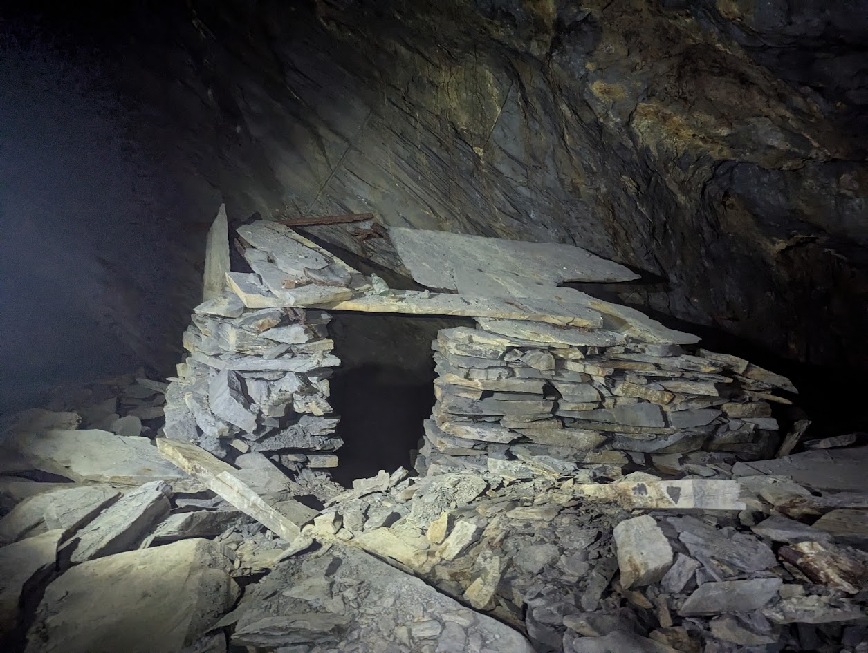 Meanofferen - small caban