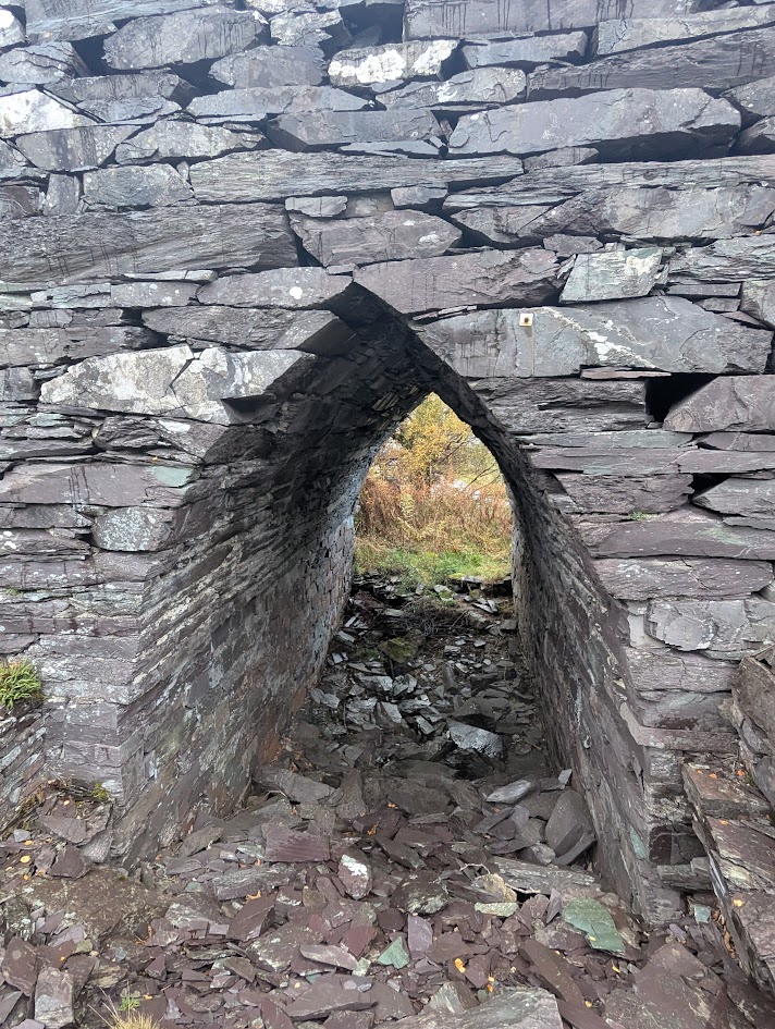 Bryn Hafod y Wern Pit - cantilivered tunnel, submitted by BertyBasset on 16-11-2025.
© Robin Griffiths Bryn Hafod y Wern Pit - cantilivered tunnel