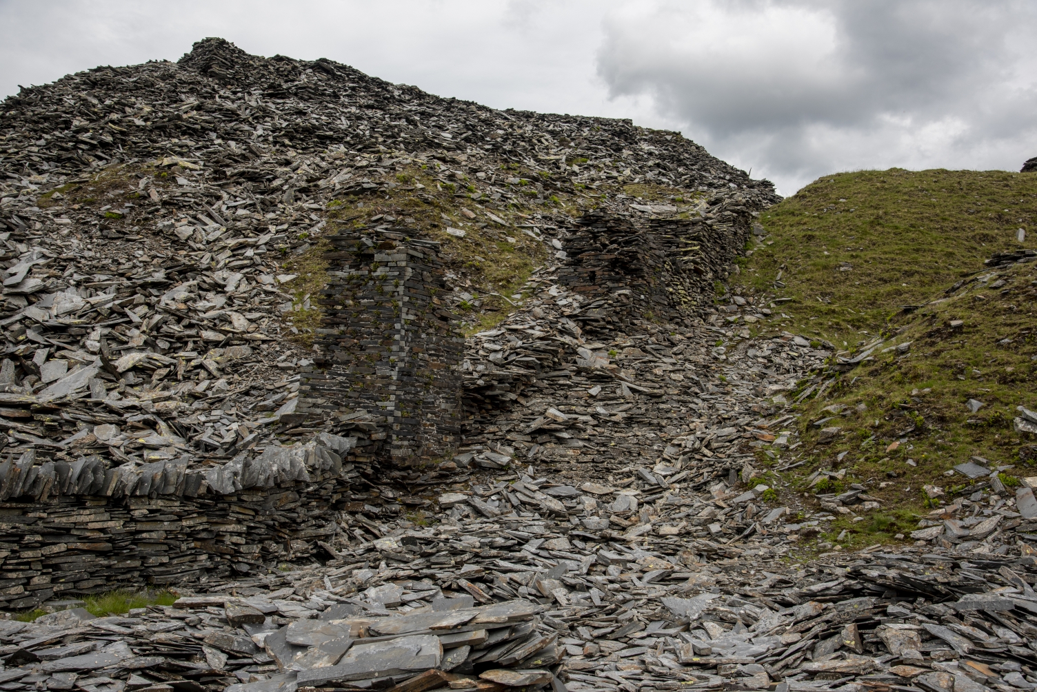 Launder pillars to mill, submitted by ilt on 12-12-2025.
© Iain Taylor Launder pillars to mill