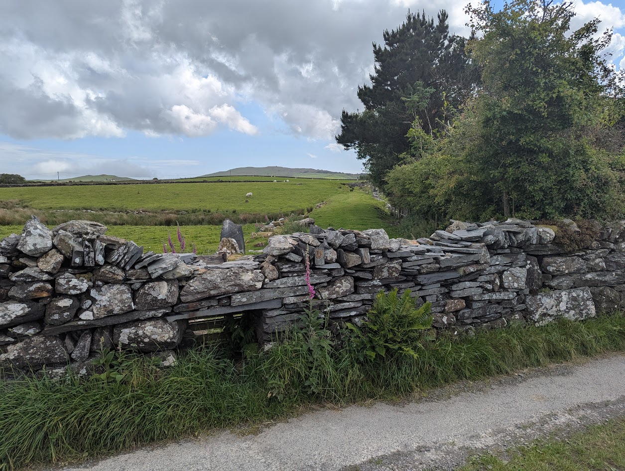 Tramway continuation towards Porthmadog, submitted by BertyBasset on 16-11-2025.
© Robin Griffiths Tramway continuation towards Porthmadog
