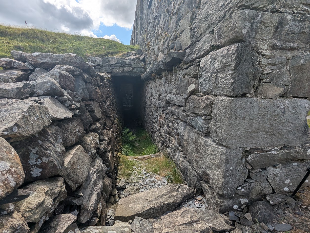 Ynys y Pandy - possible tramway (alt route), submitted by BertyBasset on 16-11-2025.
© Robin Griffiths Ynys y Pandy - possible tramway (alt route)