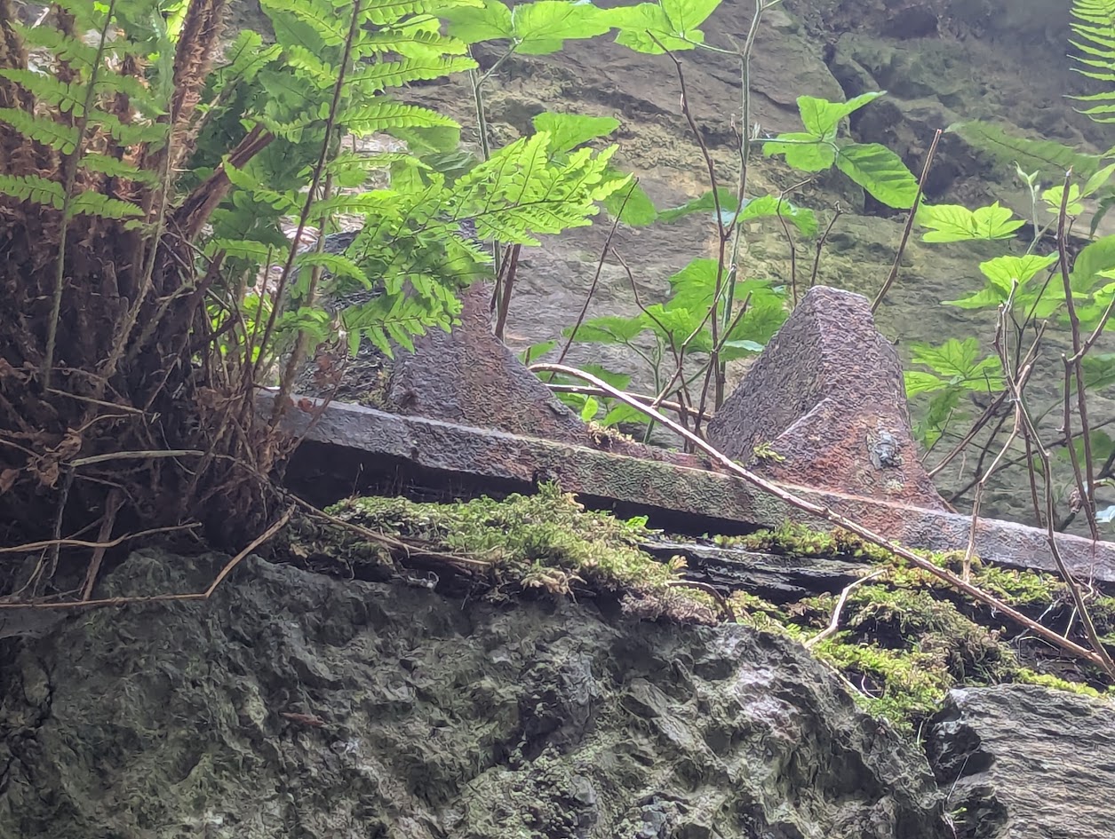 Ynys y Pandy - waterwheel mounting, submitted by BertyBasset on 16-11-2025.
© Robin Griffiths Ynys y Pandy - waterwheel mounting