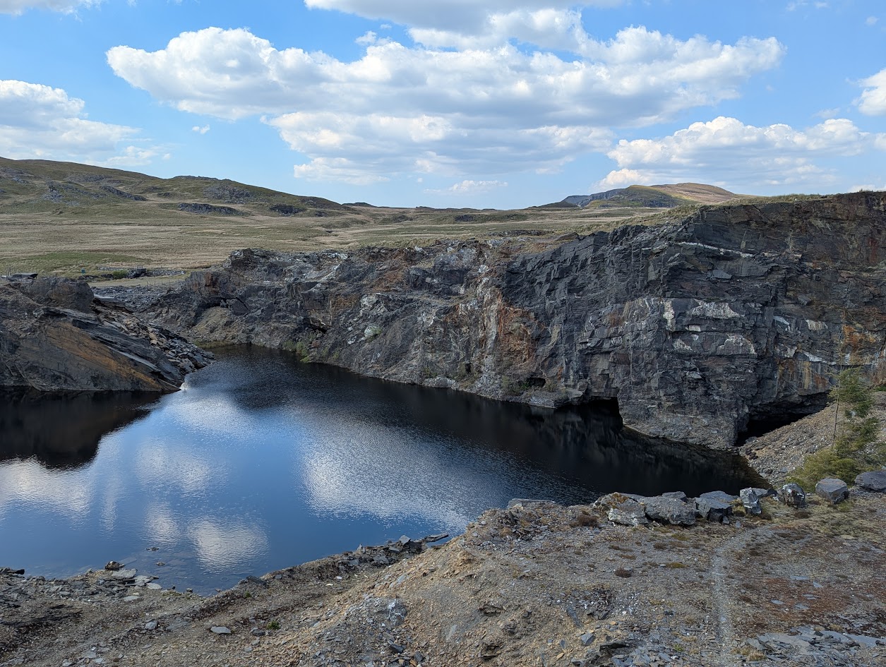 Croes y Ddwy Pit, submitted by BertyBasset on 16-11-2025.
© Robin Griffiths Croes y Ddwy Pit