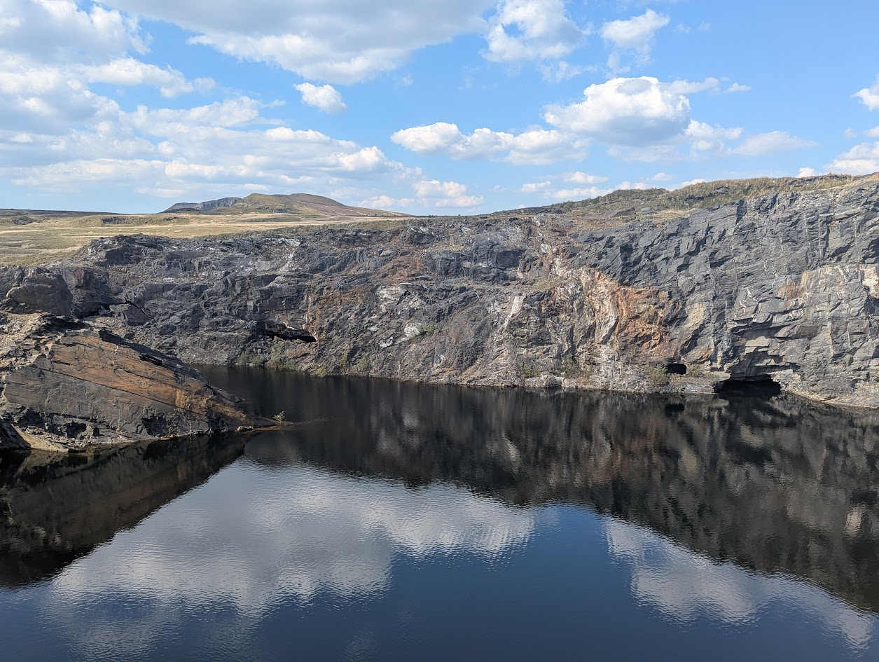 Croes y Ddwy Pit, submitted by BertyBasset on 16-11-2025.
© Robin Griffiths Croes y Ddwy Pit