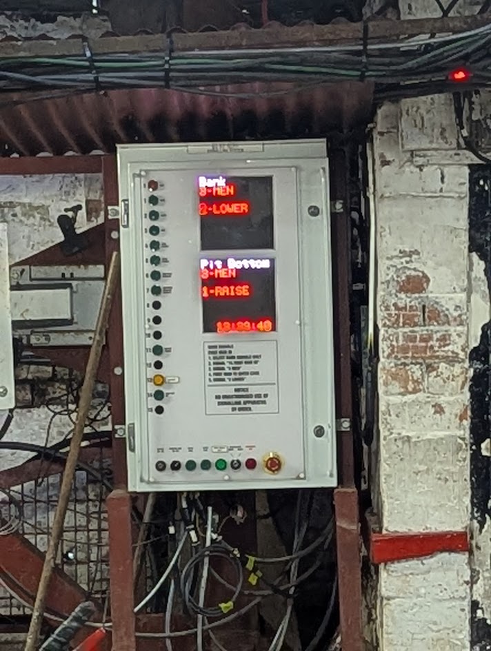 Control gear, submitted by BertyBasset on 16-11-2025.
© Robin Griffiths Control gear