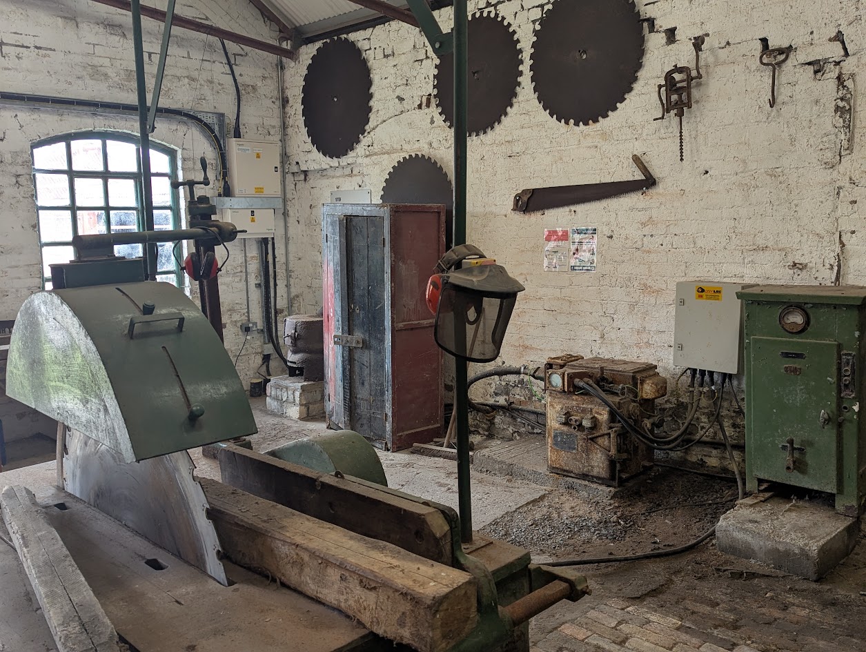 Saw shed, submitted by BertyBasset on 16-11-2025.
© Robin Griffiths Saw shed