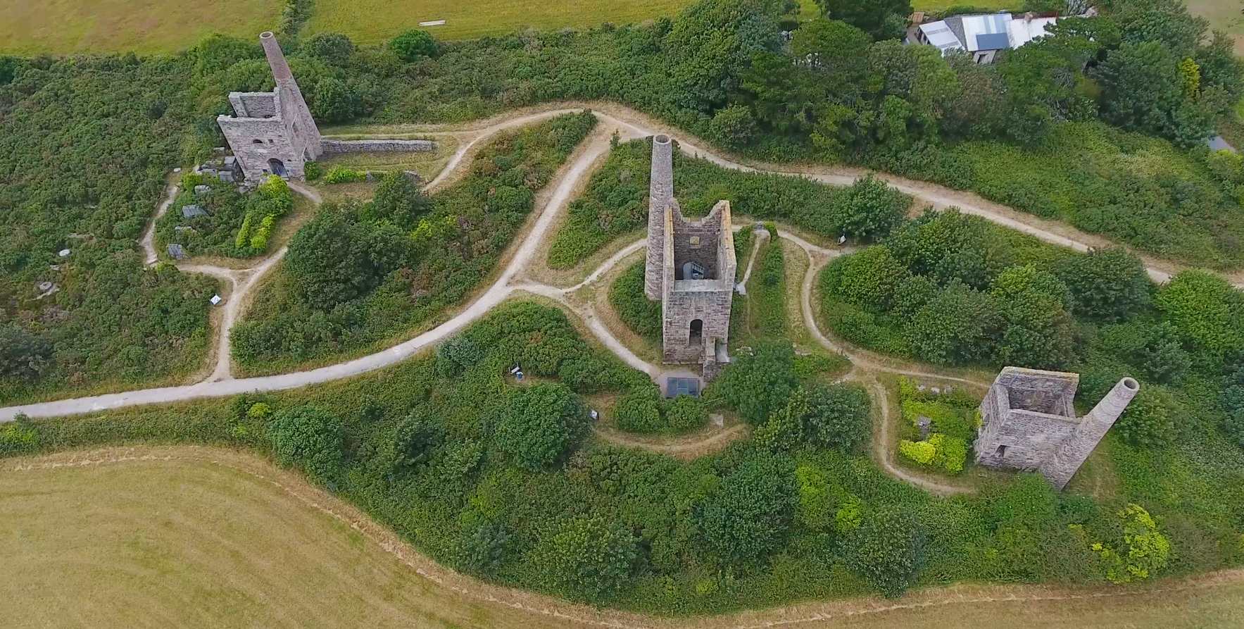 Wheal Peevor best trilogy in Cornwall 2019 , submitted by Dickie Bird on 12-03-2026.
with permission © Richard Bird Wheal Peevor best trilogy in Cornwall 2019