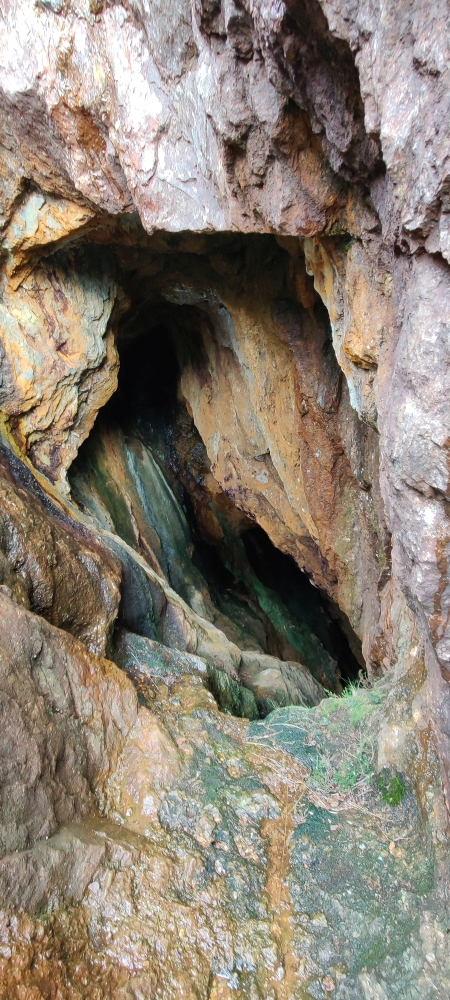 Stoped adit, submitted by ilt on 08-12-2025.
© Iain Taylor Stoped adit