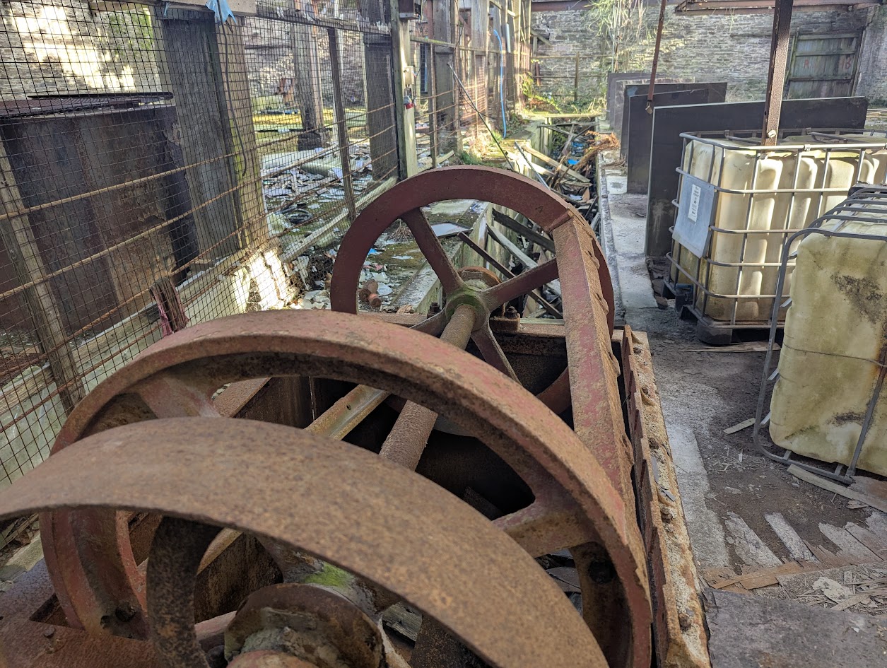 Penyrorsedd - 'modern' shed with Greaves cutter, submitted by BertyBasset on 08-05-2025.
© Robin Griffiths Penyrorsedd - 'modern' shed with Greaves cutter