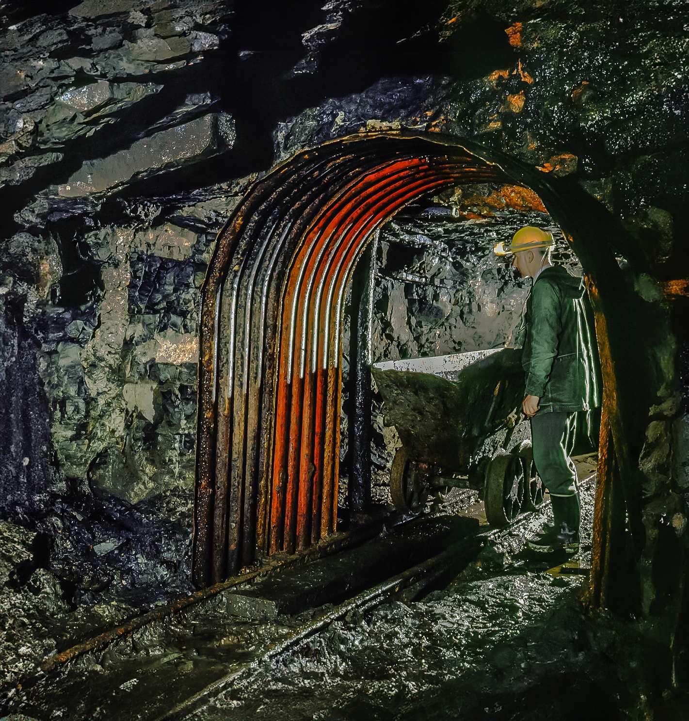 Brandy Bottle Incline 1970s , submitted by Dickie Bird.
© Richard Bird Brandy Bottle Incline 1970s