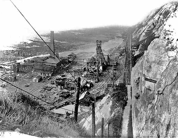 Shakespeare Colliery looking south-west from Akers steps after closure, submitted by Buddle-Bot on 05-10-2024.
Public Domain Shakespeare Colliery looking south-west from Akers steps after closure