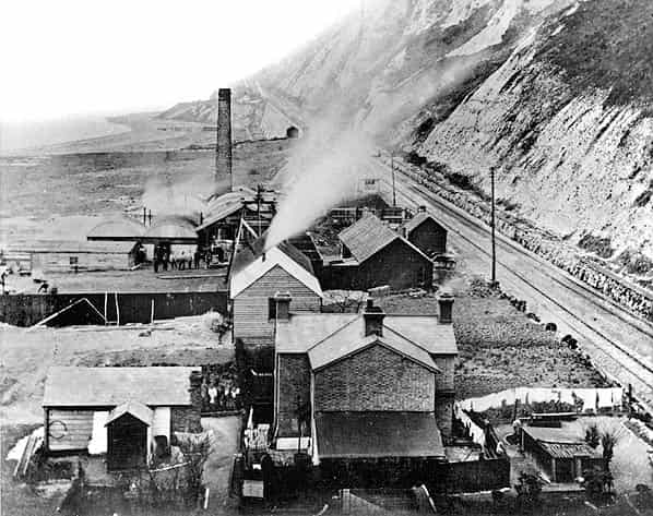 The Channel Tunnel work site at Shakespeare Cliff looking west from the bottom of Akers steps c1882., submitted by Buddle-Bot on 05-10-2024.
Public Domain The Channel Tunnel work site at Shakespeare Cliff looking west from the bottom of Akers steps c1882.