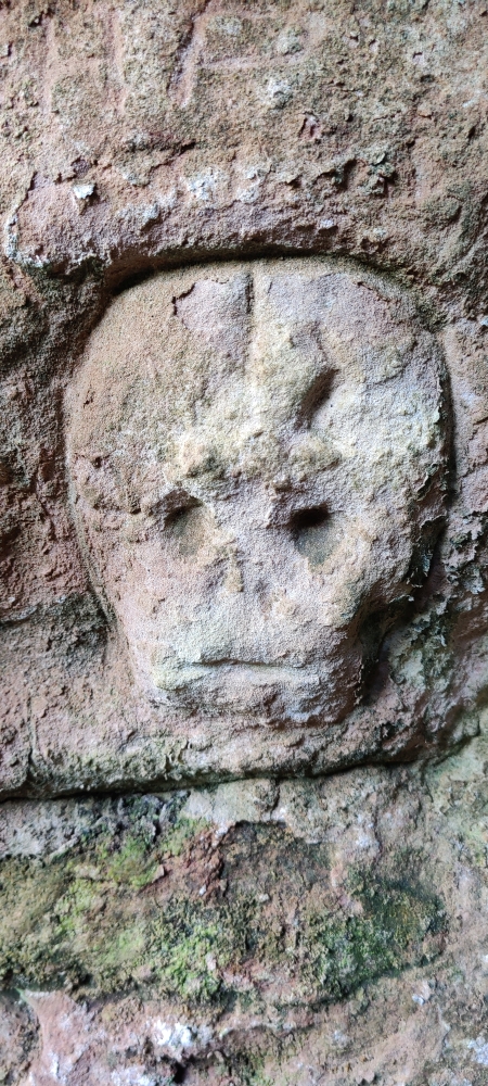 Old skeletal carving near entrance, submitted by ilt on 11-01-2025.
© Iain Taylor Old skeletal carving near entrance