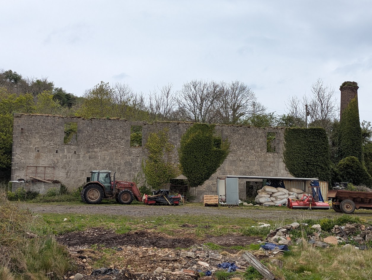 Penn Park Quarry - former processing site, submitted by BertyBasset on 08-05-2025.
© Robin Griffiths Penn Park Quarry - former processing site