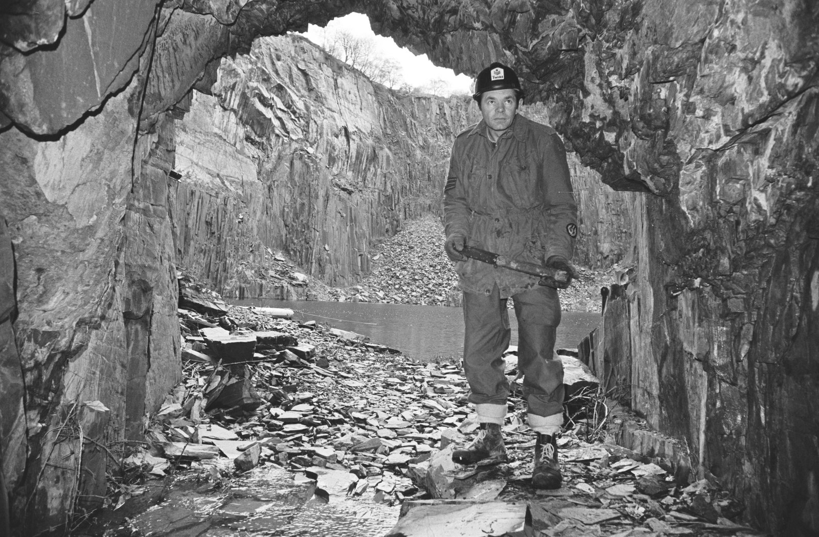 Llanberis bomb disposal