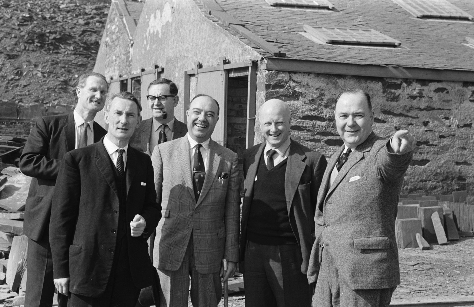 Goronwy Roberts, Minister of State for Wales, Penrhyn Quarry visit - 9 Apr 1965, submitted by Buddle-Bot on 01-04-2025.
© Geoff Charles https://creativecommons.org/licenses/by-sa/4.0/ http://www.llyfrgell.cymru Goronwy Roberts, Minister of State for Wales, Penrhyn Quarry visit - 9 Apr 1965