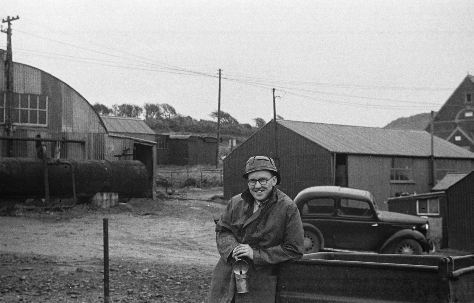 Rhiw manganese mine - Nov 1, 1967, submitted by Buddle-Bot on 01-04-2025.
© Geoff Charles https://creativecommons.org/licenses/by-sa/4.0/ http://www.llyfrgell.cymru Rhiw manganese mine - Nov 1, 1967