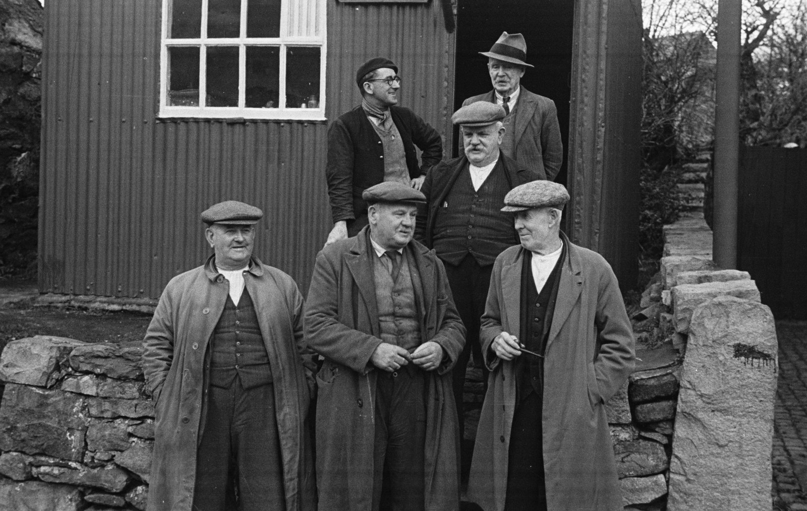 Rhiw manganese mine - Nov 1, 1967, submitted by Buddle-Bot on 01-04-2025.
© Geoff Charles https://creativecommons.org/licenses/by-sa/4.0/ http://www.llyfrgell.cymru Rhiw manganese mine - Nov 1, 1967
