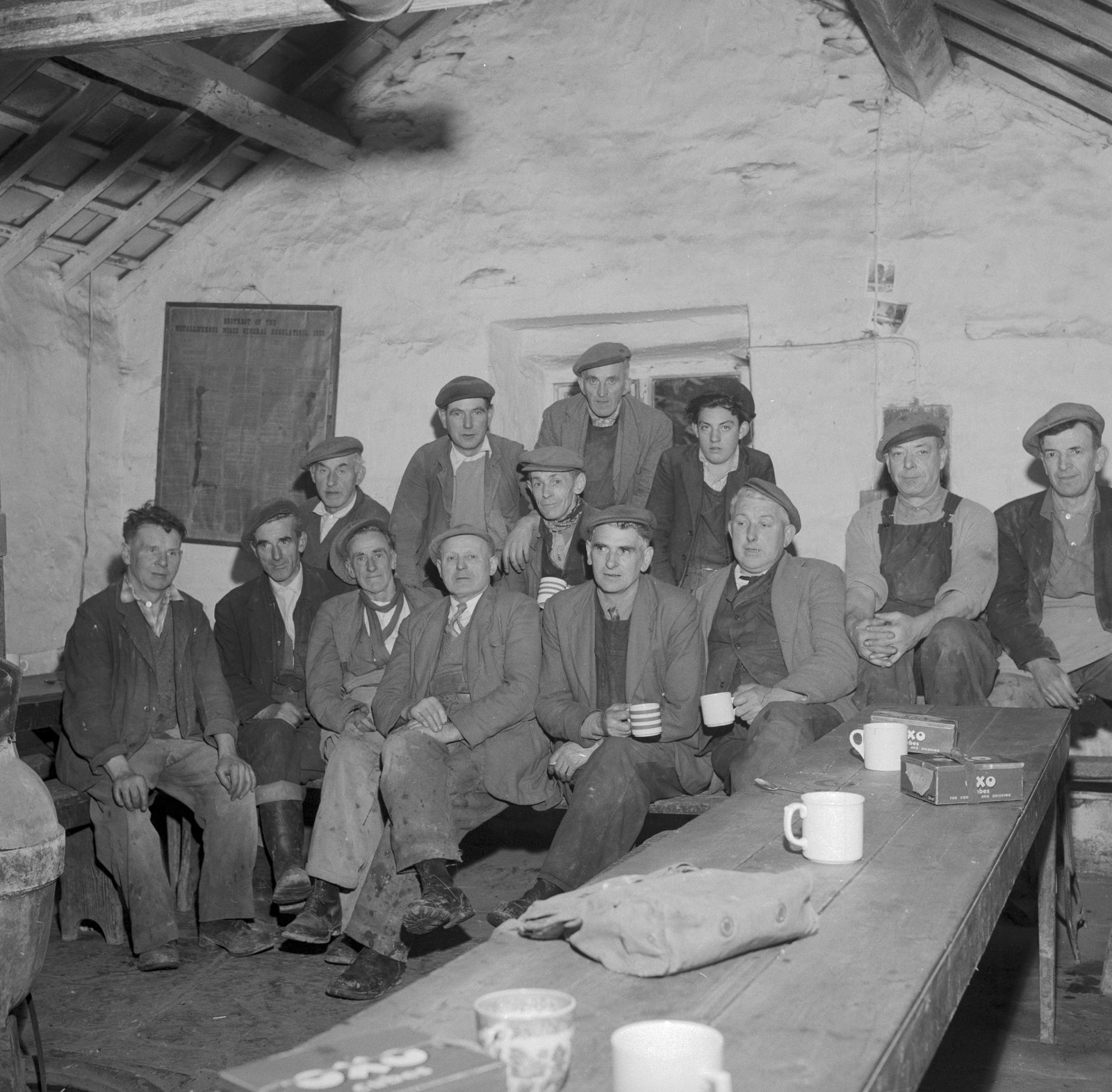 Last week at Foty Quarry - 11 Oct, 1962, submitted by Buddle-Bot on 01-04-2025.
© Geoff Charles https://creativecommons.org/licenses/by-sa/4.0/ http://www.llyfrgell.cymru Last week at Foty Quarry - 11 Oct, 1962