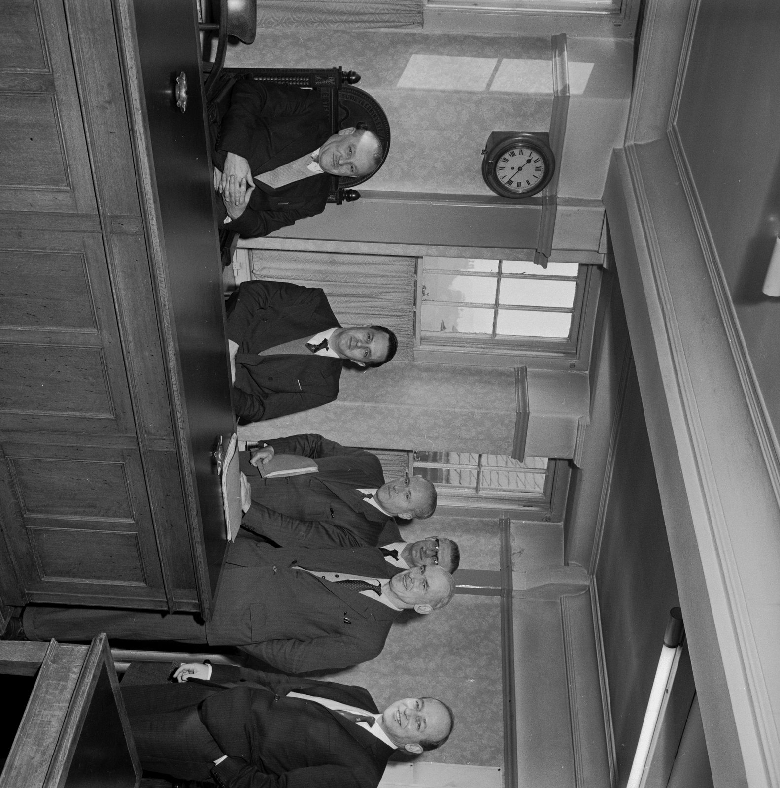 Sir Keith Joseph Oakeley Quarry visit - Jan 23, 1964, submitted by Buddle-Bot on 01-04-2025.
© Geoff Charles https://creativecommons.org/licenses/by-sa/4.0/ http://www.llyfrgell.cymru Sir Keith Joseph Oakeley Quarry visit - Jan 23, 1964