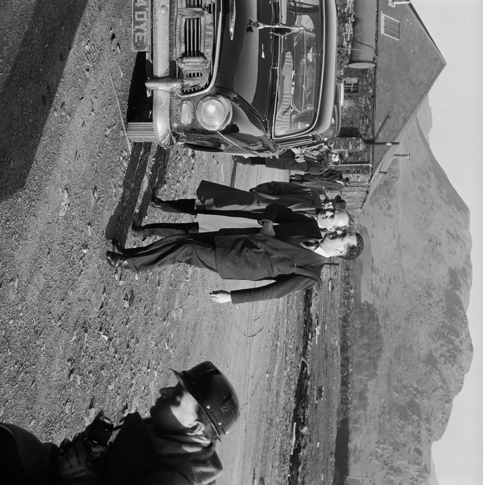 Sir Keith Joseph Oakeley Quarry visit - Jan 23, 1964, submitted by Buddle-Bot on 01-04-2025.
© Geoff Charles https://creativecommons.org/licenses/by-sa/4.0/ http://www.llyfrgell.cymru Sir Keith Joseph Oakeley Quarry visit - Jan 23, 1964