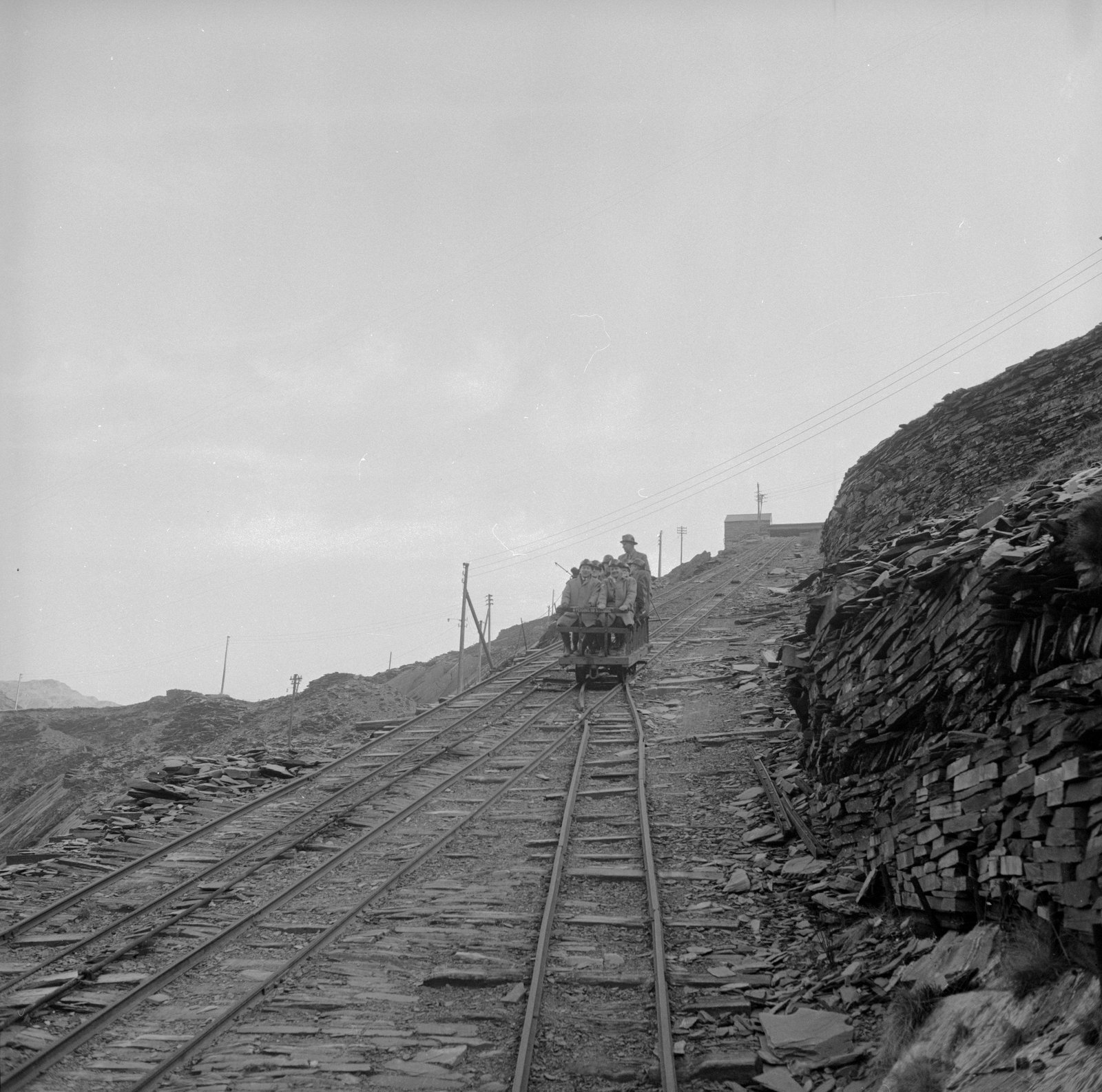 Sir Keith Joseph Oakeley Quarry visit - Jan 23, 1964, submitted by Buddle-Bot on 01-04-2025.
© Geoff Charles https://creativecommons.org/licenses/by-sa/4.0/ http://www.llyfrgell.cymru Sir Keith Joseph Oakeley Quarry visit - Jan 23, 1964