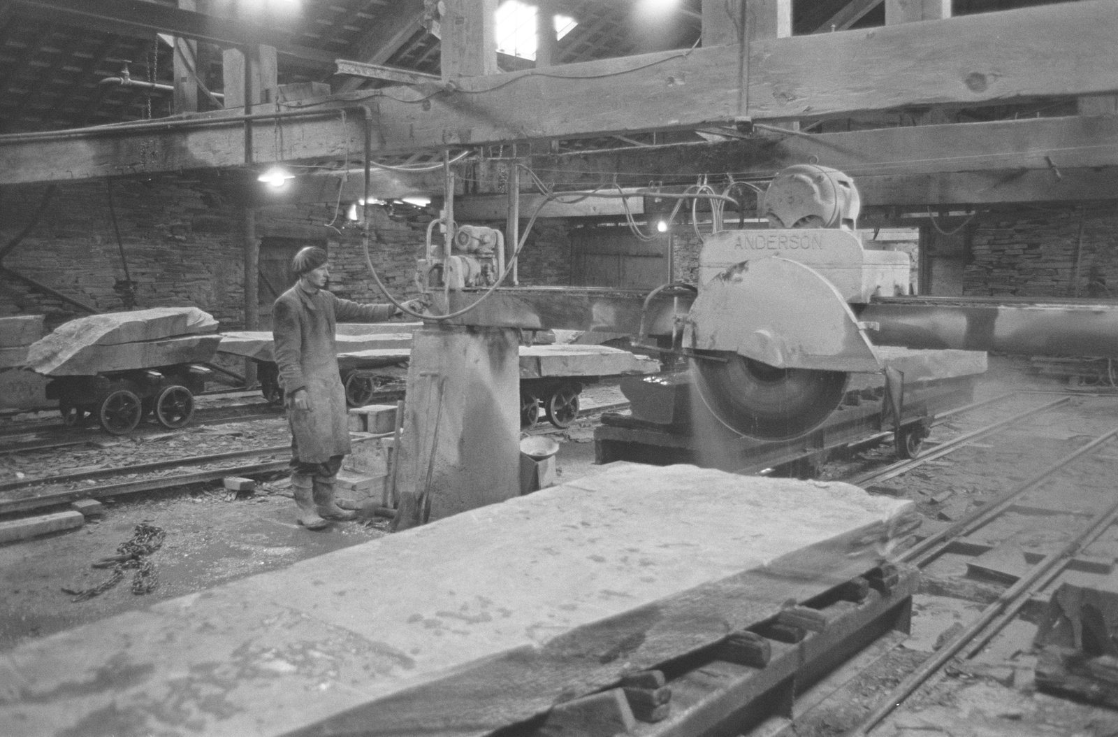 Oakeley Slate Quarry - 14 May, 1969, submitted by Buddle-Bot on 01-04-2025.
© Geoff Charles https://creativecommons.org/licenses/by-sa/4.0/ http://www.llyfrgell.cymru Oakeley Slate Quarry - 14 May, 1969
