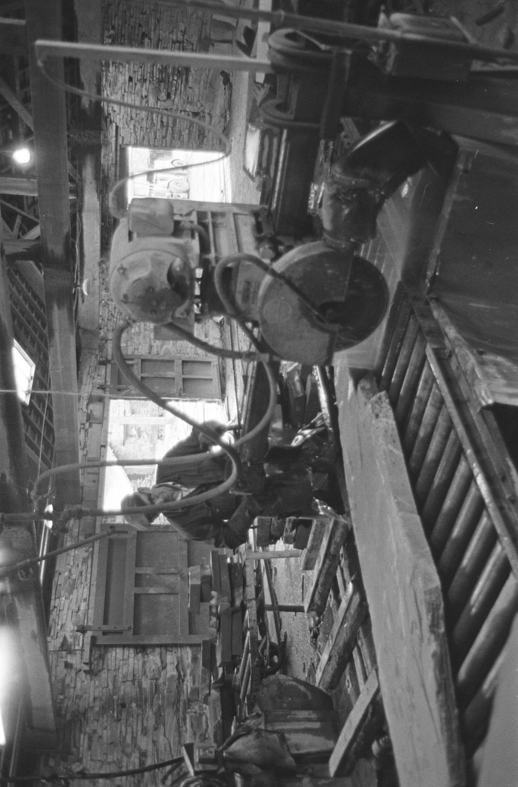 Oakeley Slate Quarry - 14 May, 1969, submitted by Buddle-Bot on 01-04-2025.
© Geoff Charles https://creativecommons.org/licenses/by-sa/4.0/ http://www.llyfrgell.cymru Oakeley Slate Quarry - 14 May, 1969