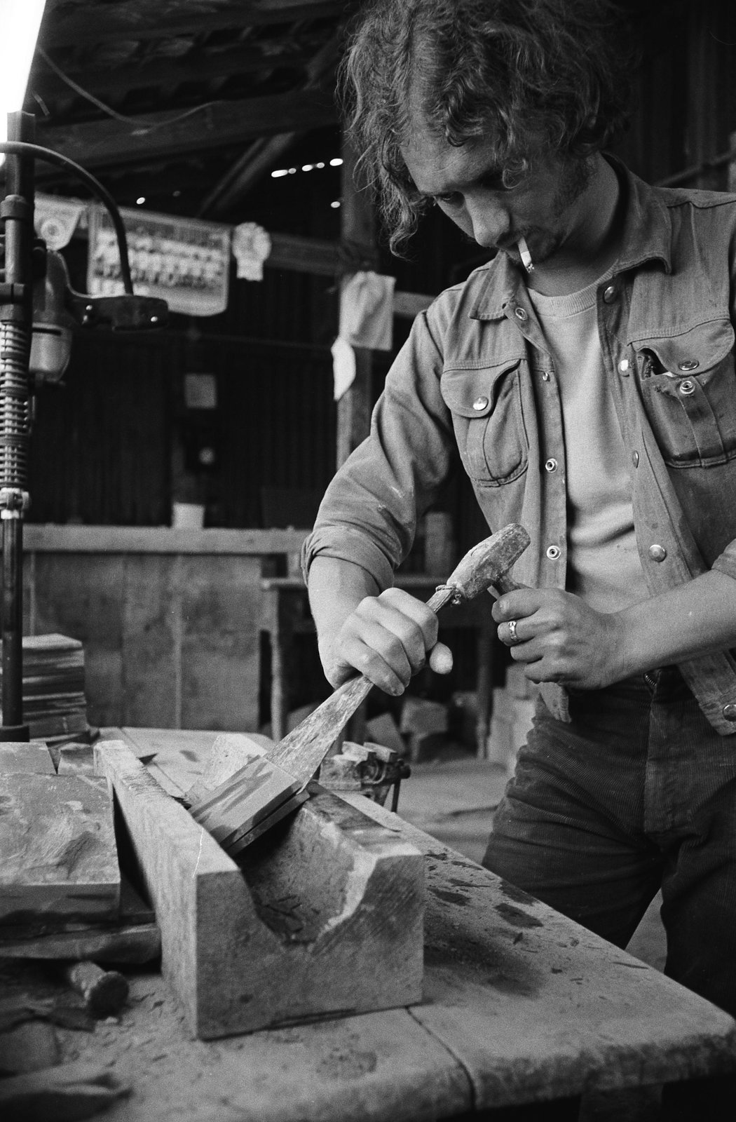 Llechwedd Quarry photos for 'Country Quest' - 31 Jul, 1973, submitted by Buddle-Bot on 01-04-2025.
© Geoff Charles https://creativecommons.org/licenses/by-sa/4.0/ http://www.llyfrgell.cymru Llechwedd Quarry photos for 'Country Quest' - 31 Jul, 1973