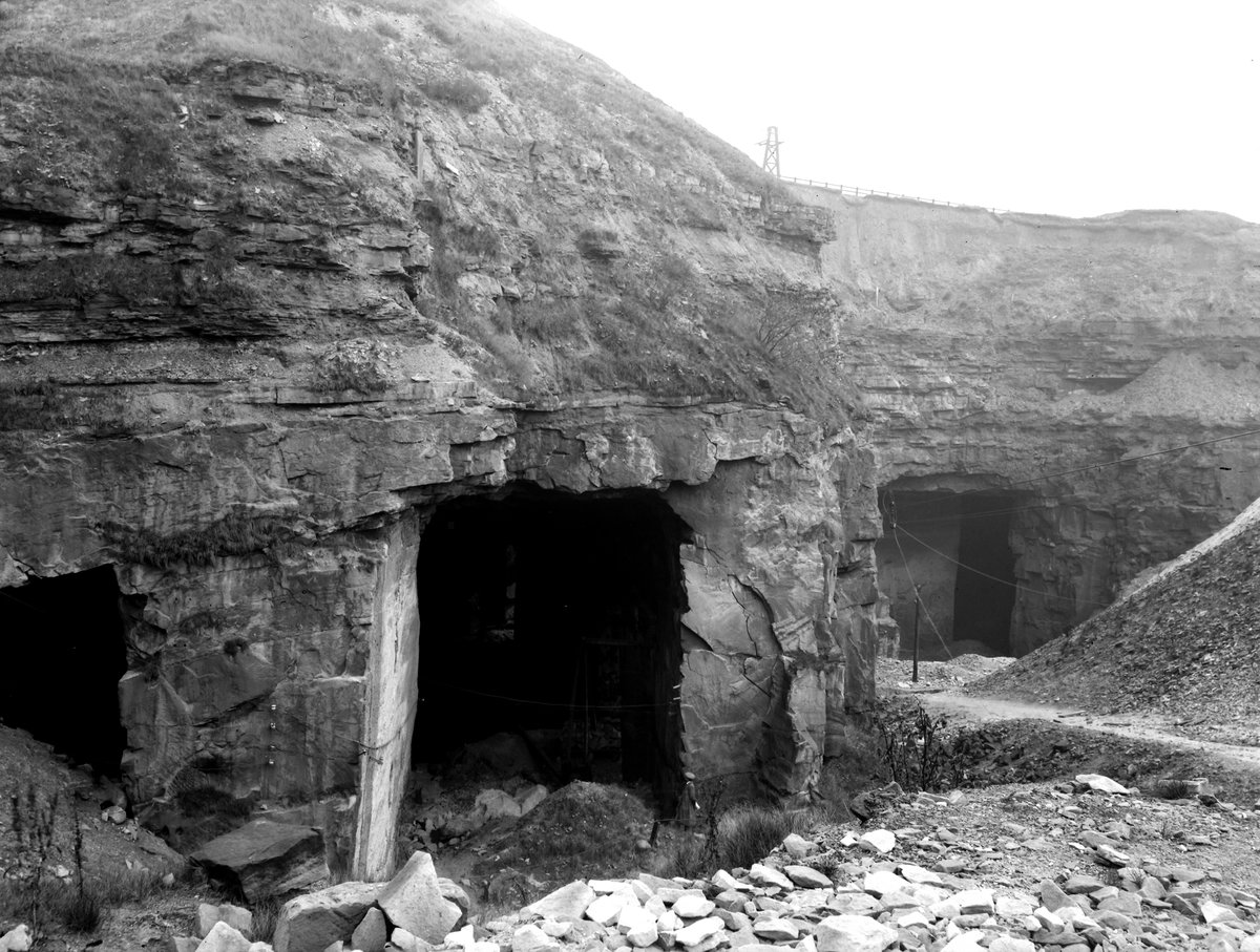 1913 - Huntershill Quarry, Bishopbriggs, Glasgow. Lanarkshire. Mines in the Bishopbriggs Sandstone., submitted by Buddle-Bot on 08-11-2025.
Bgs No. P000050; Lunn, R.; © Crown. Image & Text: BGS Geoscenic, under OGL V2 License http://bit.ly/462AXmV 1913 - Huntershill Quarry, Bishopbriggs, Glasgow. Lanarkshire. Mines in the Bishopbriggs Sandstone.