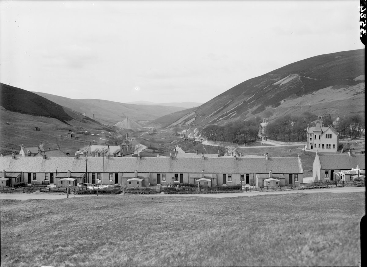 1937 - Wanlockhead village. Dumfries. View looking down the Wanlock valley.