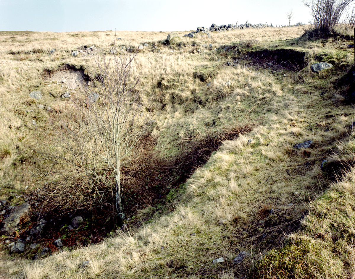 1993 - Cadgerloan, near High Bonnybridge. Central Region. Crown hole over fireclay workings., submitted by Buddle-Bot on 08-11-2025.
Bgs No. P001212; MacTaggart, F.I.; © NERC. Image & Text: BGS Geoscenic, under OGL V2 License http://bit.ly/462AXmV 1993 - Cadgerloan, near High Bonnybridge. Central Region. Crown hole over fireclay workings.