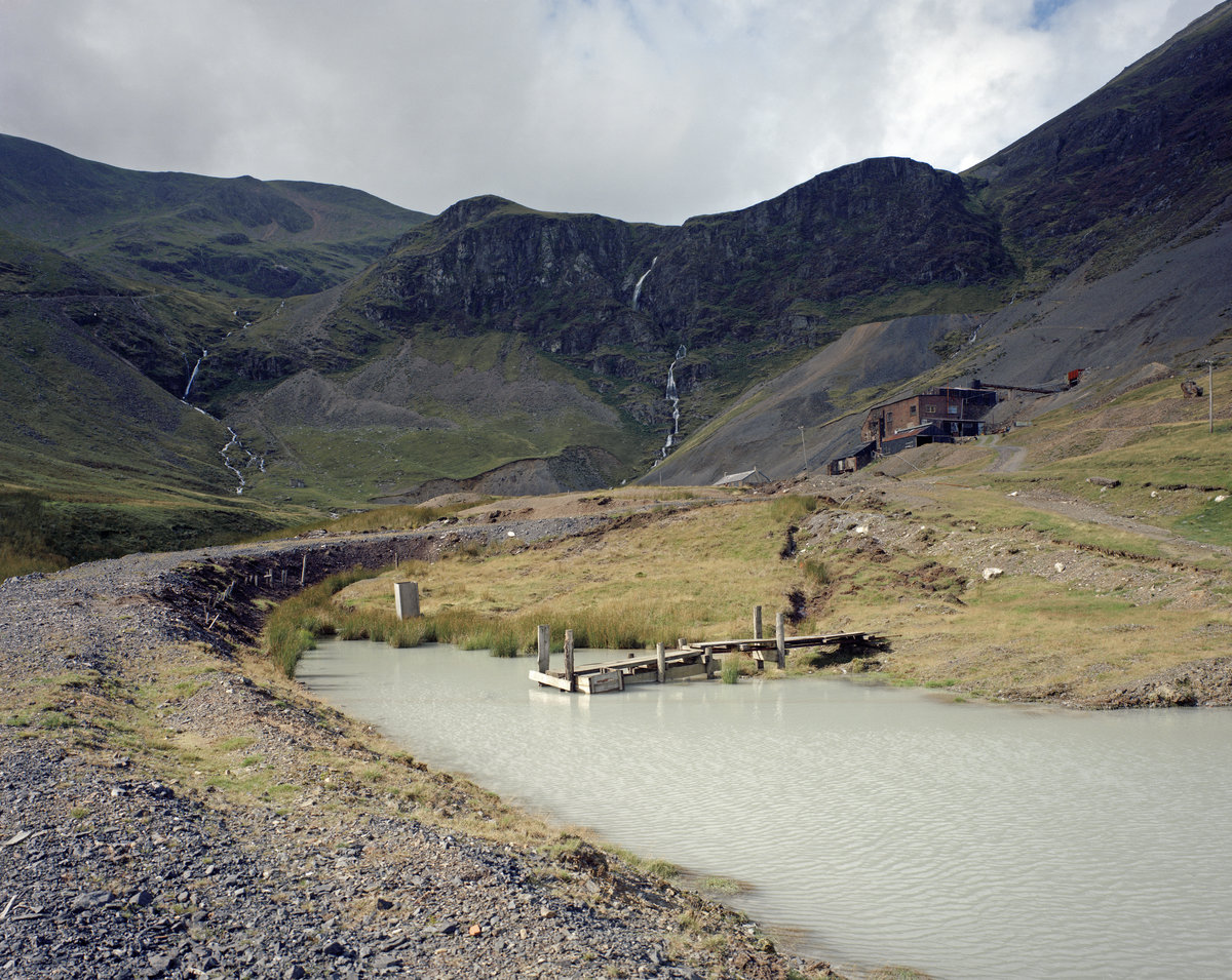 1988 - Force Crag Mine, Braithwaite, Cumbria., submitted by Buddle-Bot on 08-11-2025.
Bgs No. P005056; Bain, T.S.; © NERC. Image & Text: BGS Geoscenic, under OGL V2 License http://bit.ly/462AXmV 1988 - Force Crag Mine, Braithwaite, Cumbria.