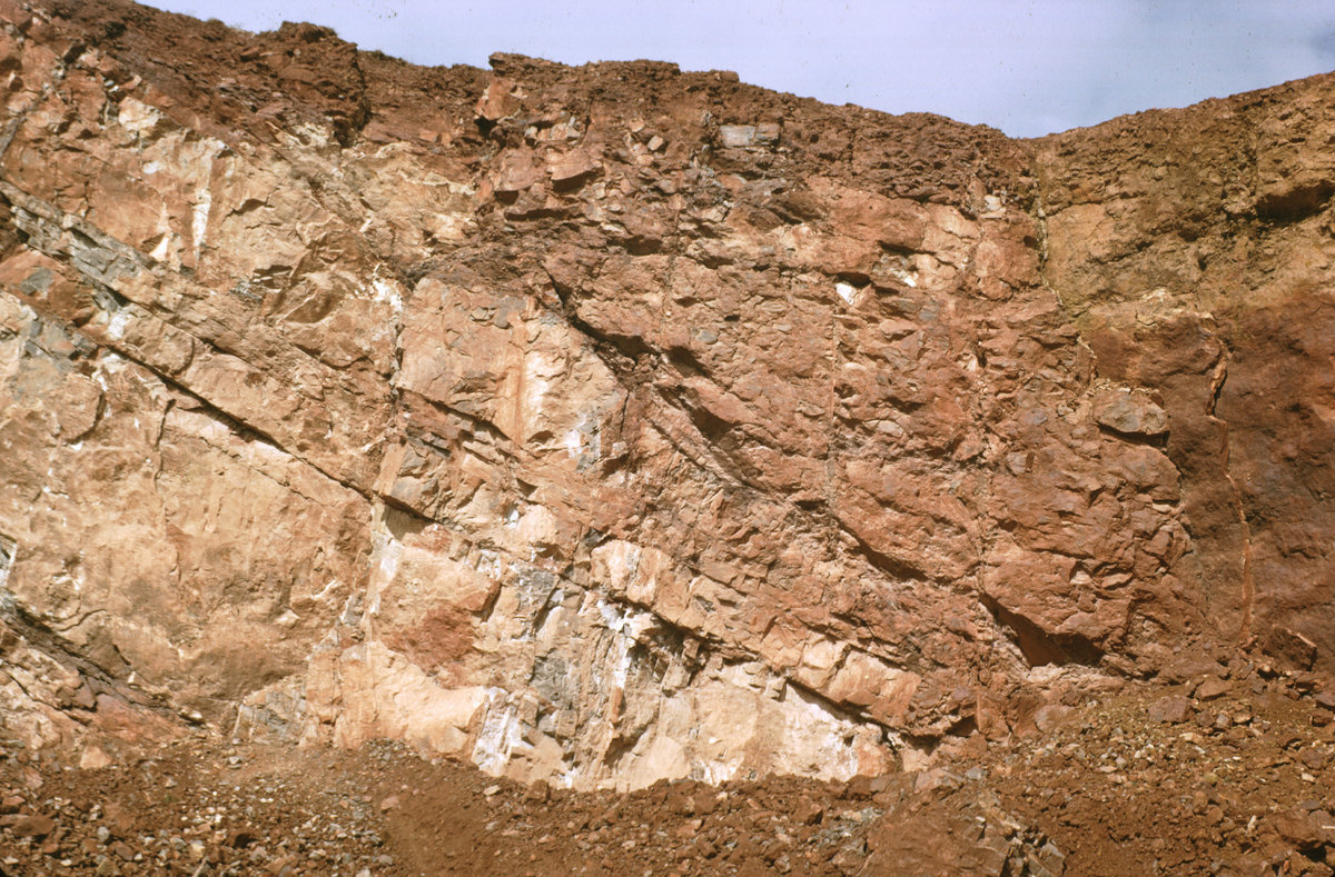 1965 - Halls Quarry, Hartcliff Rocks, quarry on S. side of the limestone ridge, near Winford. Looking N., submitted by Buddle-Bot on 08-11-2025.
Bgs No. P006738; Friend, C.A.F.; © NERC. Image & Text: BGS Geoscenic, under OGL V2 License http://bit.ly/462AXmV 1965 - Halls Quarry, Hartcliff Rocks, quarry on S. side of the limestone ridge, near Winford. Looking N.