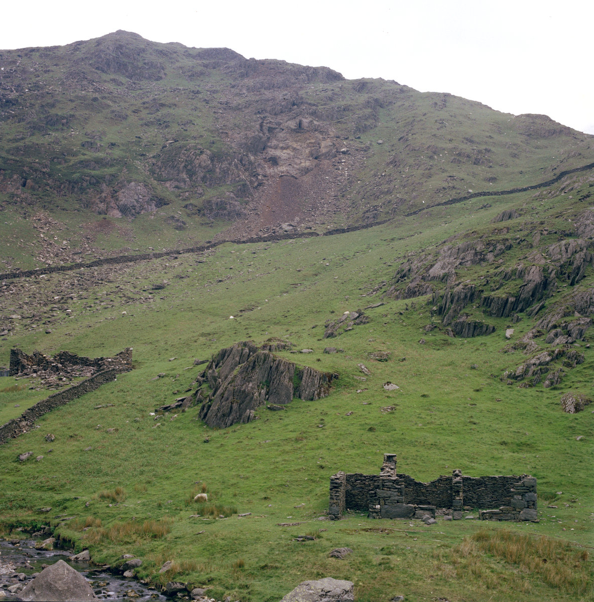 Jun 1983 - Hafod y Llan Mine., submitted by Buddle-Bot on 08-11-2025.
Bgs No. P006999; Thornton, K.E.; © NERC. Image & Text: BGS Geoscenic, under OGL V2 License http://bit.ly/462AXmV Jun 1983 - Hafod y Llan Mine.