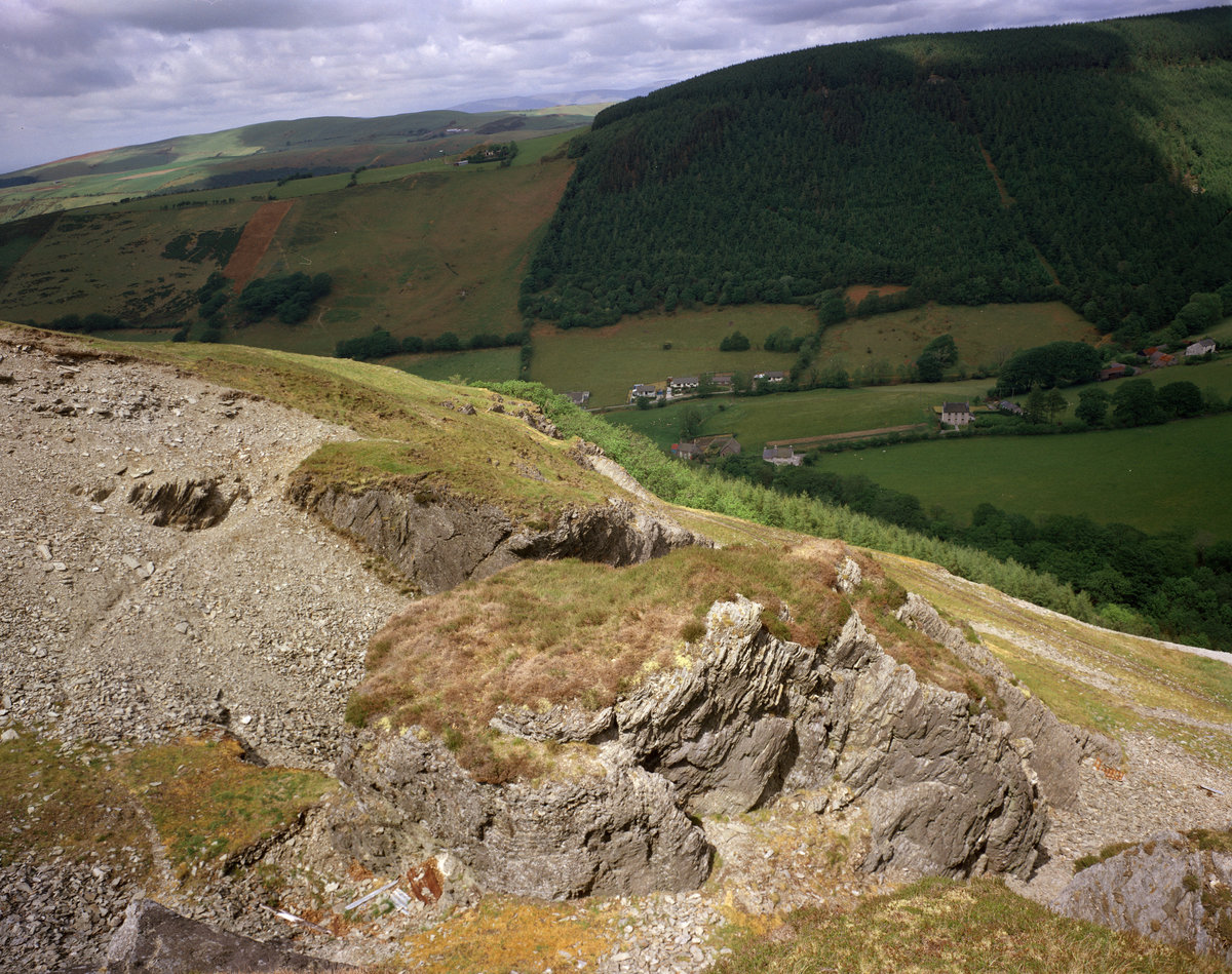 1977 - Northern edge of Daren Camp, above Coed y Daren. Looking NNW.