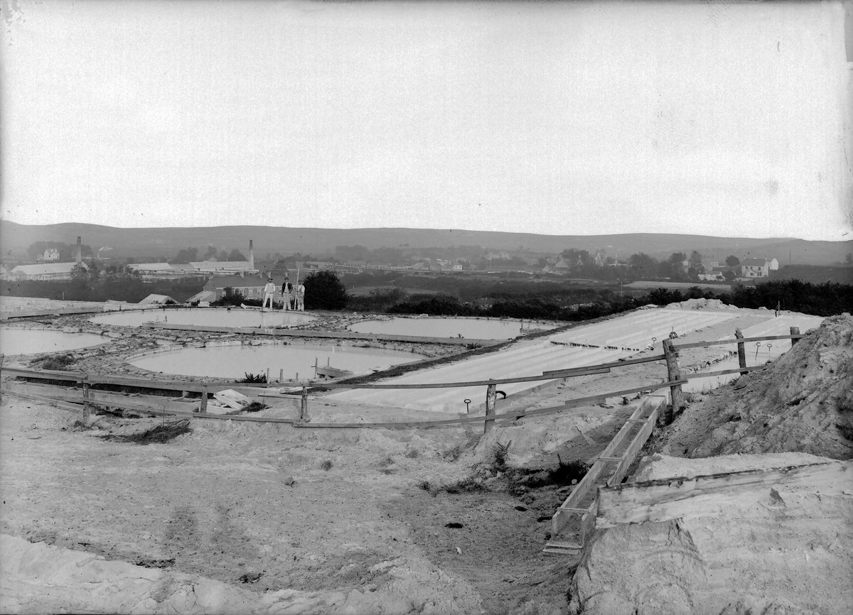 May 1905 - Great Beam Clay Works, Bugle, Roche. Looking NE., submitted by Buddle-Bot on 08-11-2025.
Bgs No. P200177; Hall, T.C.; © Crown. Image & Text: BGS Geoscenic, under OGL V2 License http://bit.ly/462AXmV May 1905 - Great Beam Clay Works, Bugle, Roche. Looking NE.