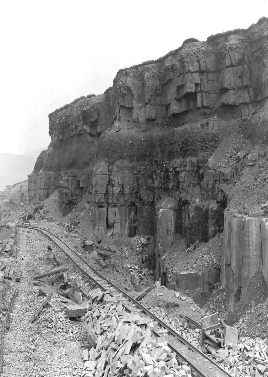 Sep 1923 - Scout Moor Quarries, 1 m. E. of Edenfield. Looking NE., submitted by Buddle-Bot on 08-11-2025.
Bgs No. P202566; Rhodes, J.; © Crown. Image & Text: BGS Geoscenic, under OGL V2 License http://bit.ly/462AXmV Sep 1923 - Scout Moor Quarries, 1 m. E. of Edenfield. Looking NE.