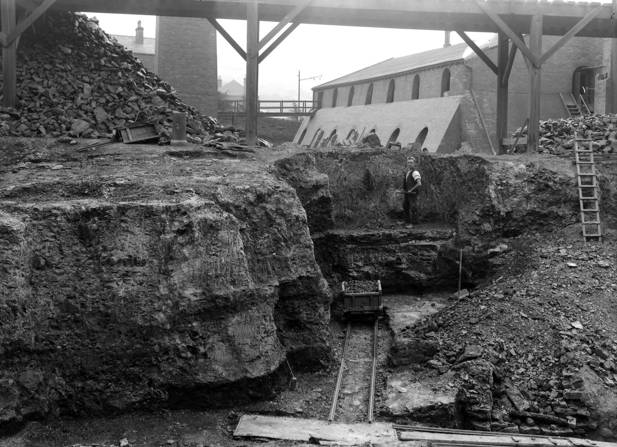 Jul 1926 - Storth Brickworks, Elland. Looking W.