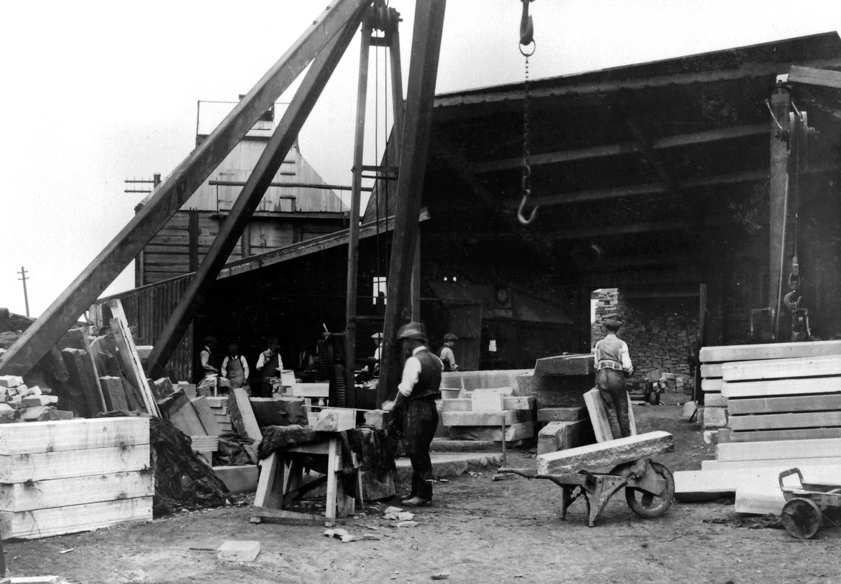 Jul 1926 - Spinkwell Quarry, Crosland Moor, about 2 m. SW of Huddersfield. Looking W.