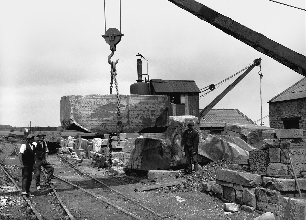 Jul 1926 - Quarry, New Howley Park Quarry Co., S. of Morely. Looking NNE.
