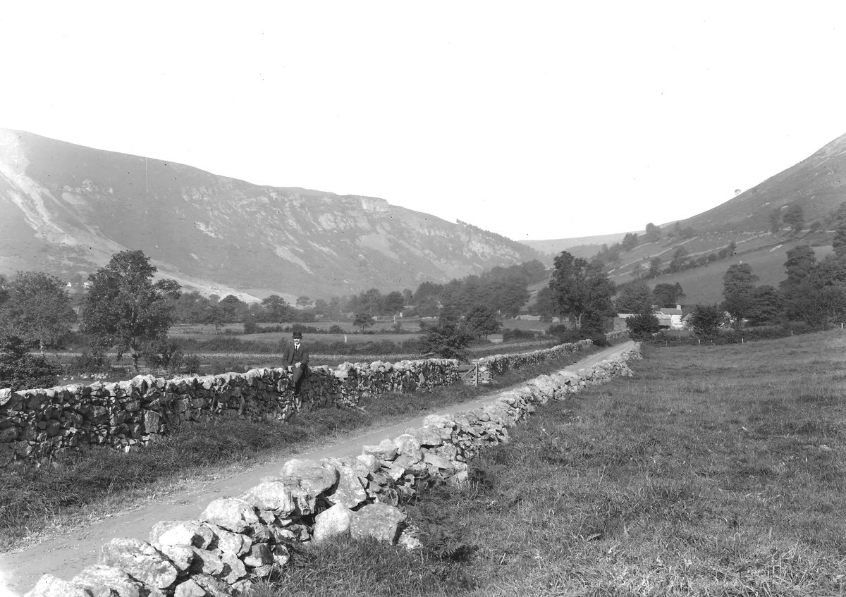 Sep 1926 - Viewpoint, near Ty'-y-ddol Farm, about 3 m. NW of Llanrhaiadr. Looking NW., submitted by Buddle-Bot on 08-11-2025.
Bgs No. P203579; Rhodes, J.; © Crown. Image & Text: BGS Geoscenic, under OGL V2 License http://bit.ly/462AXmV Sep 1926 - Viewpoint, near Ty'-y-ddol Farm, about 3 m. NW of Llanrhaiadr. Looking NW.