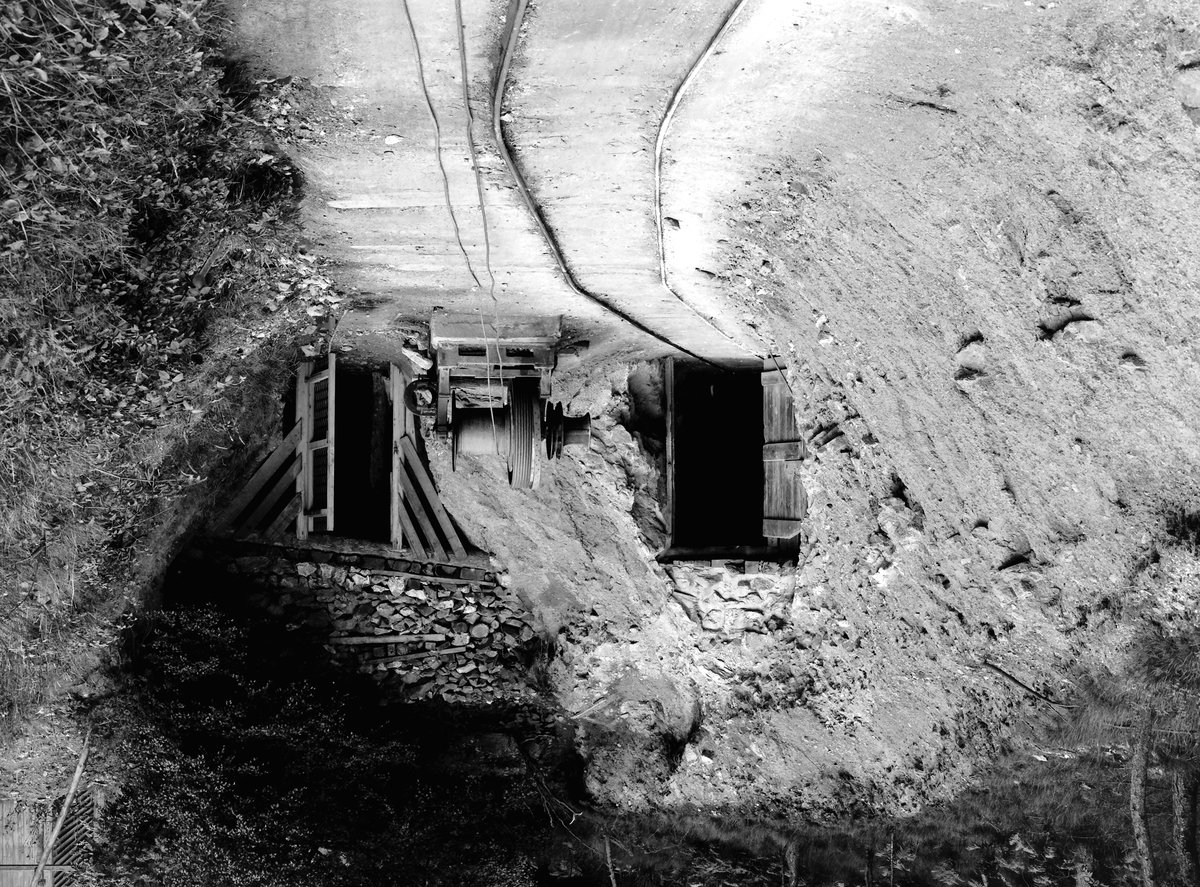 Jul 1929 - Huglith Barytes Mine, Westcott Hill, Westcott. Looking NE.